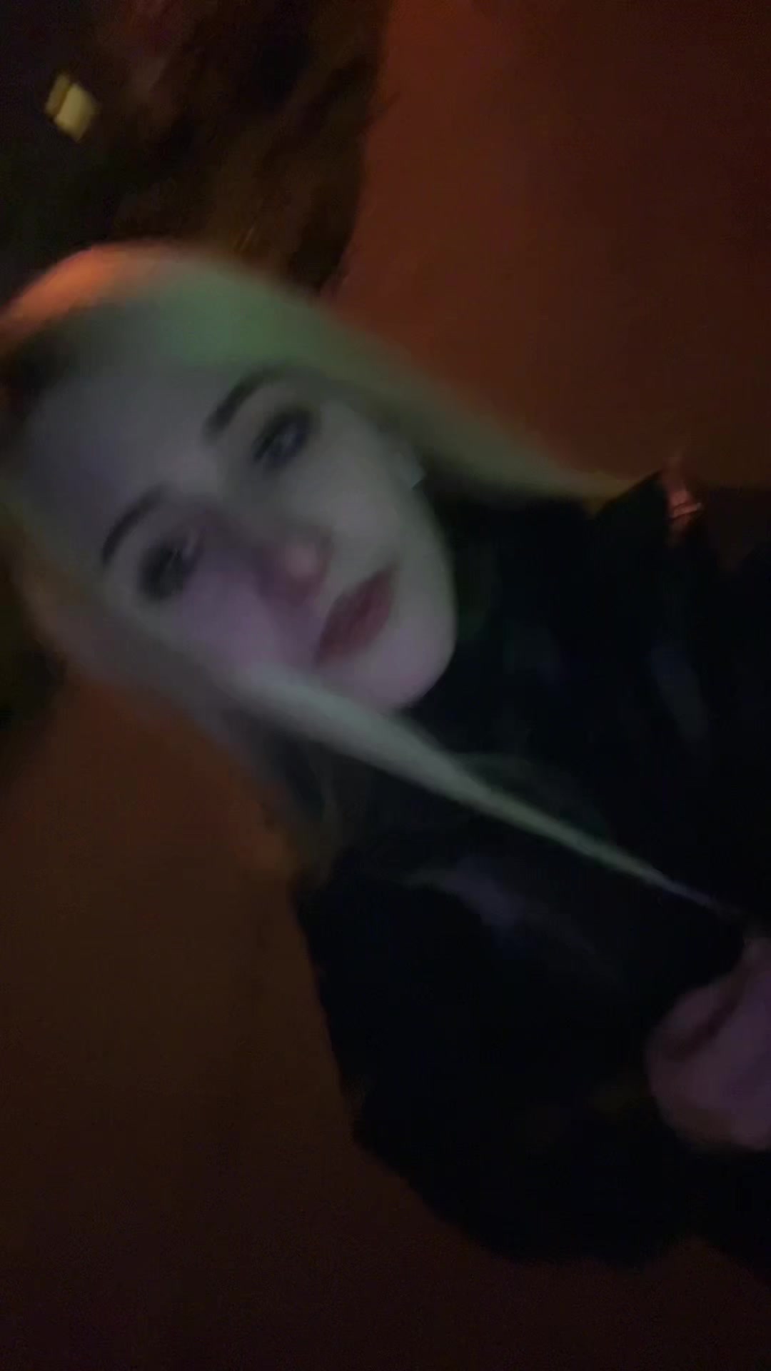 @kisswnnyc