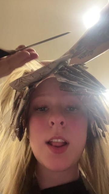 @<3