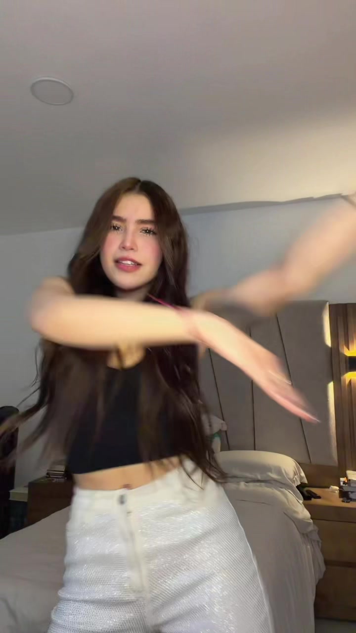 @Zaira