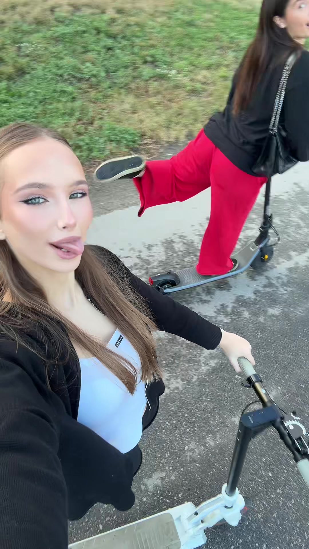 @mk01111111
