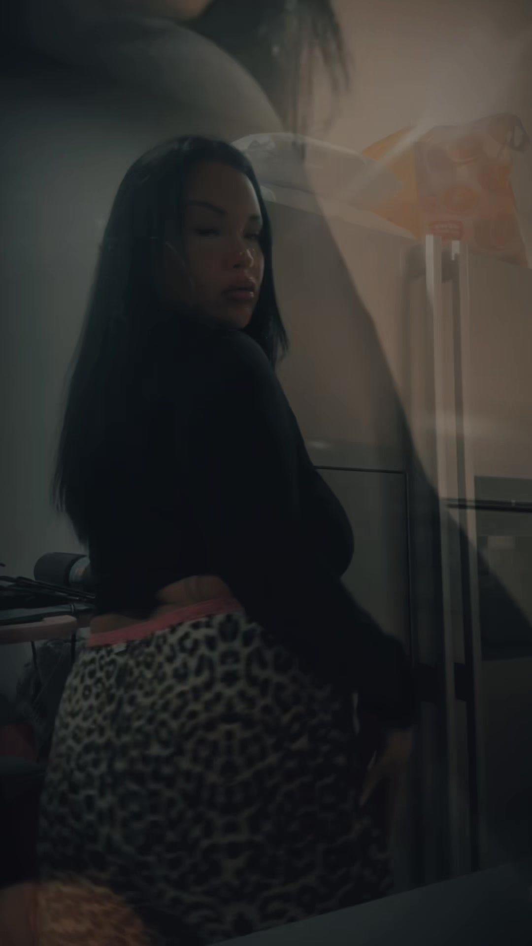 @_melinacurvesss_