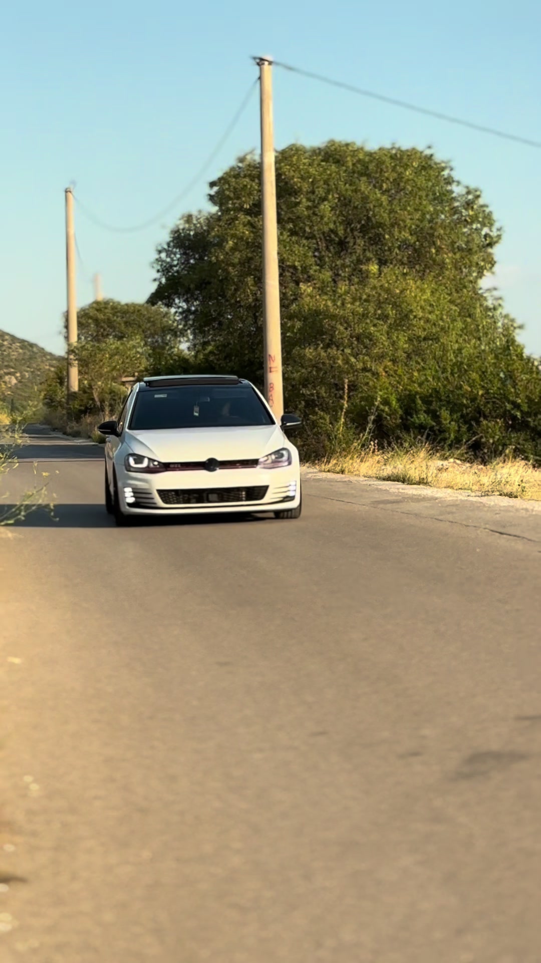 @WHITEGTI