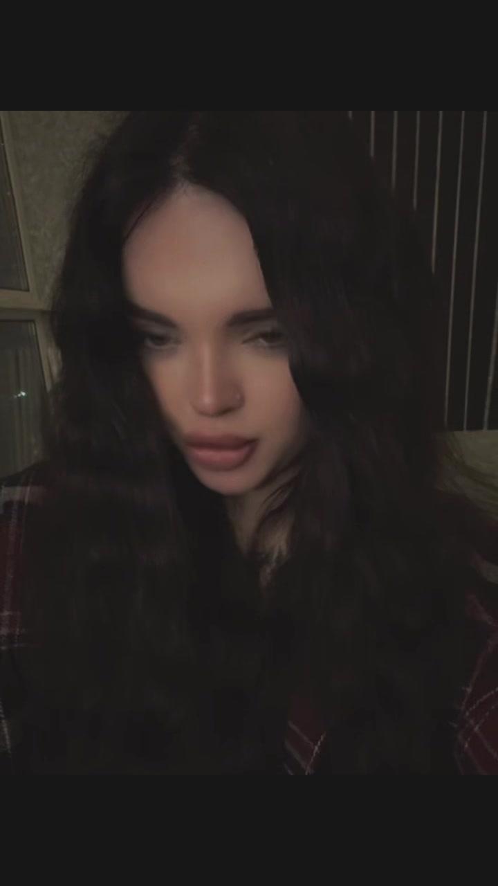 @Лёля🦋