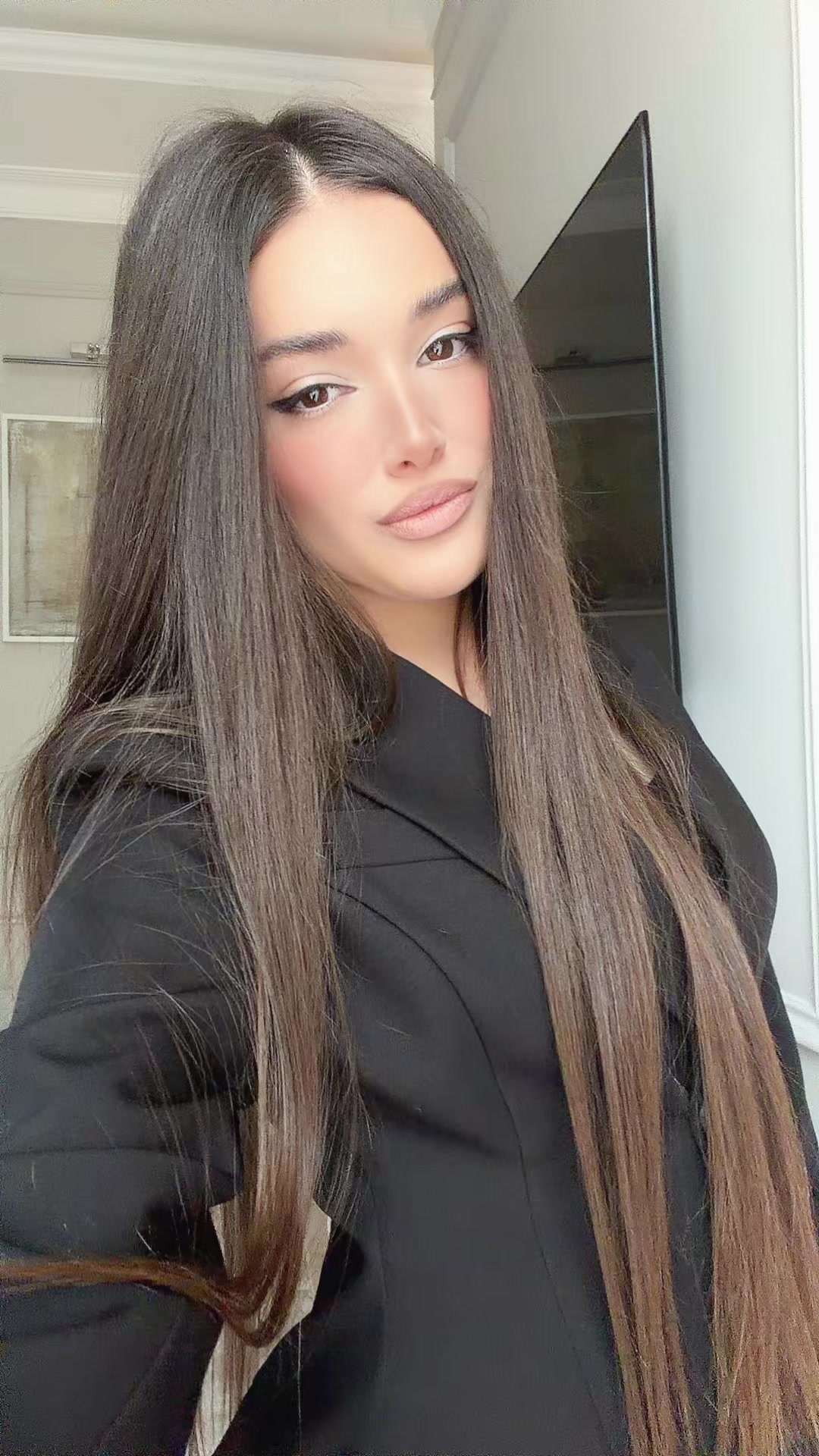 @dashakhabi