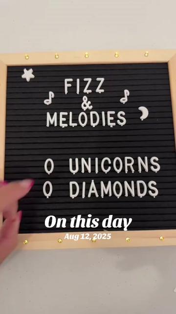 @MelReissi ✨The Sparkle Dynasty