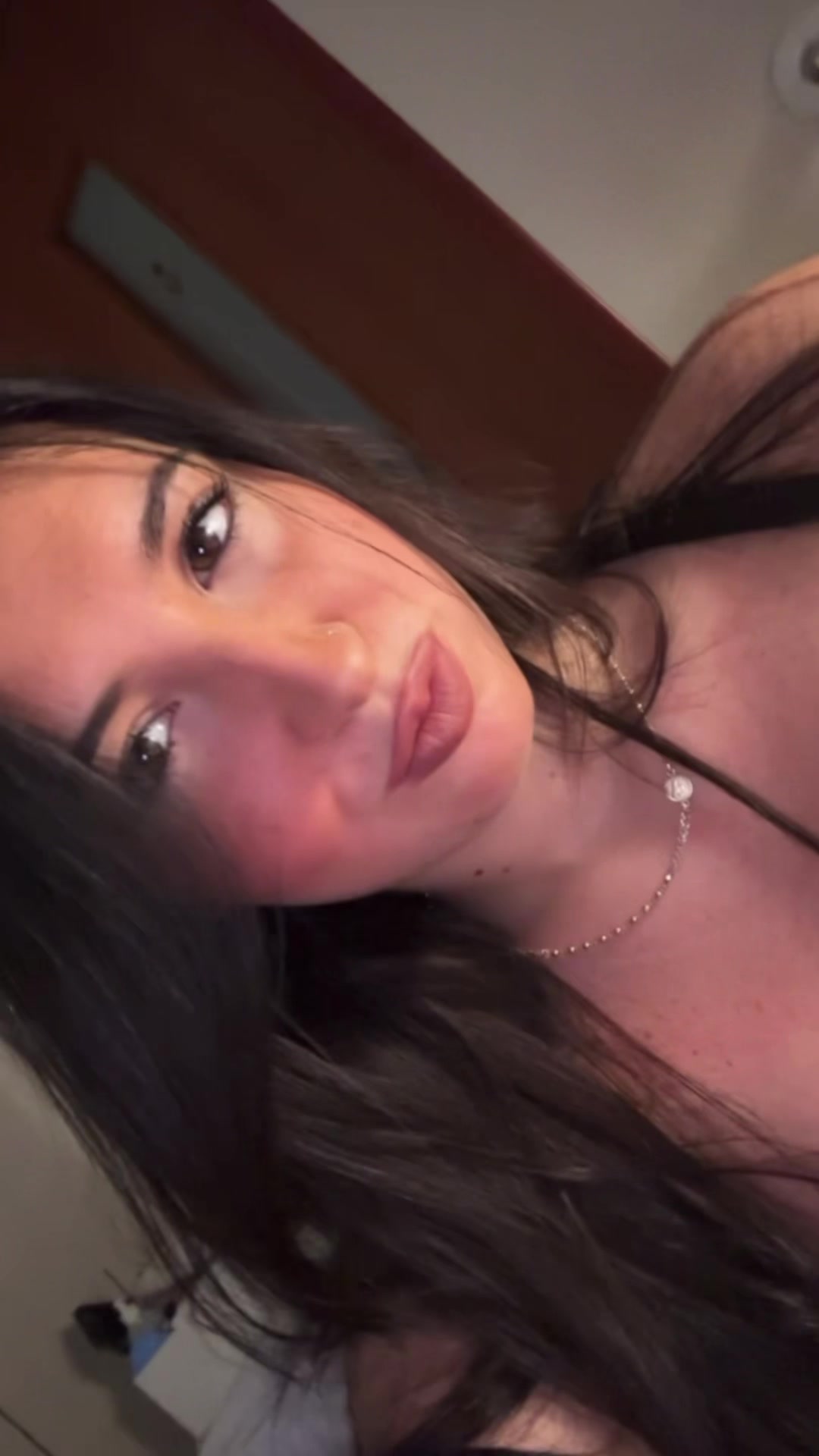 @7