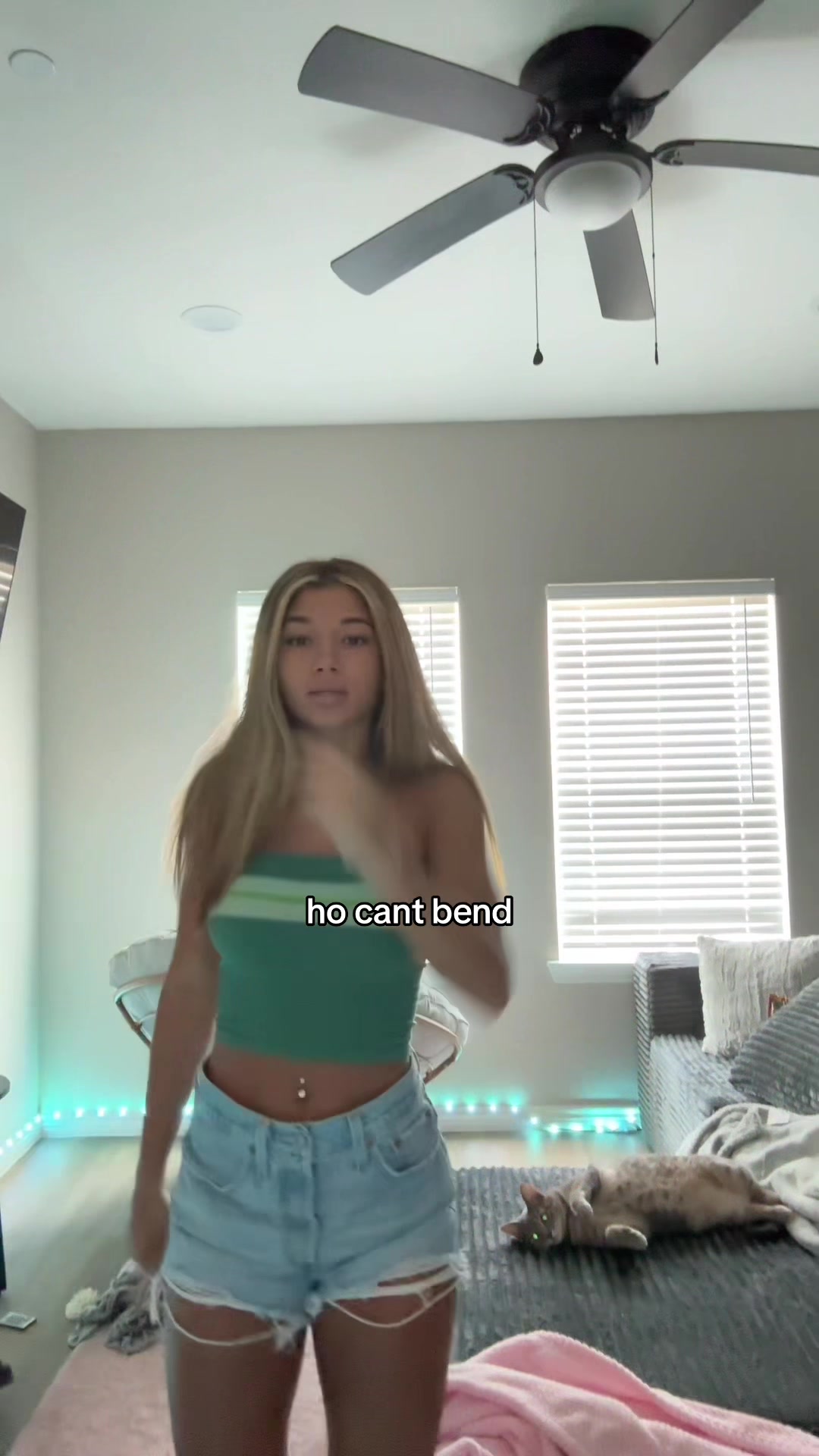 @lightsknbaddie