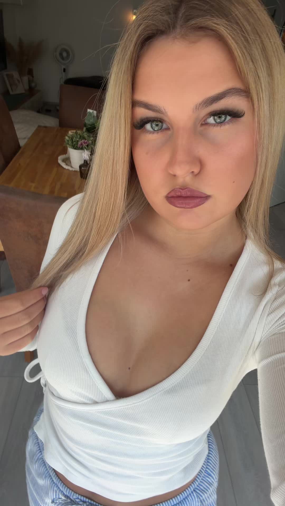 @lana_blns