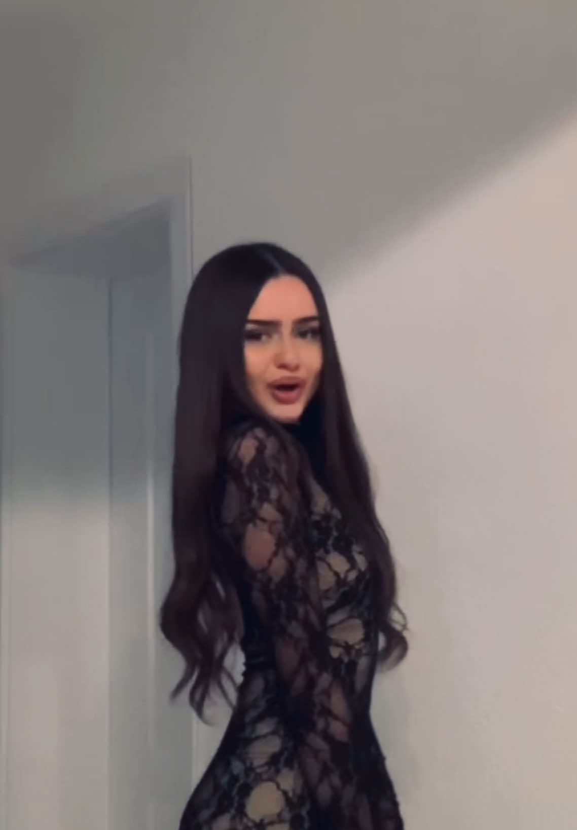 @Angelova