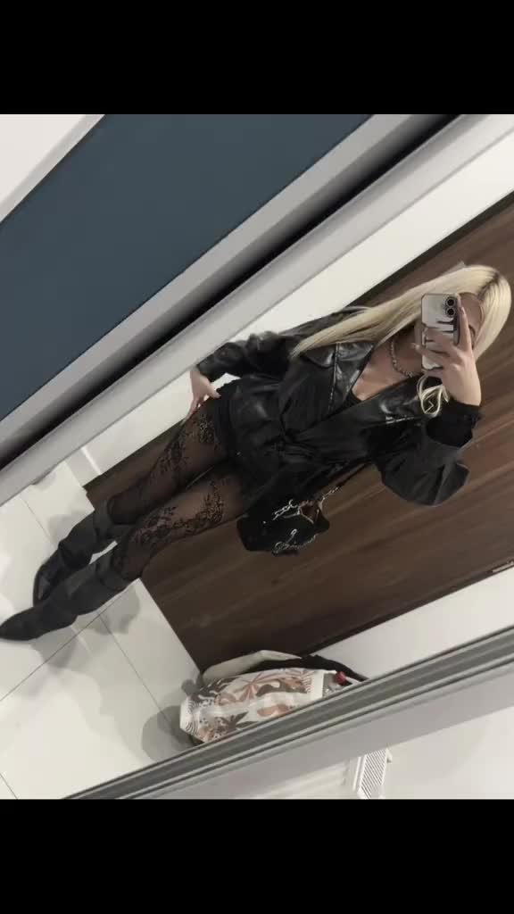 @𝓵𝓮𝓷𝓴𝓪💋