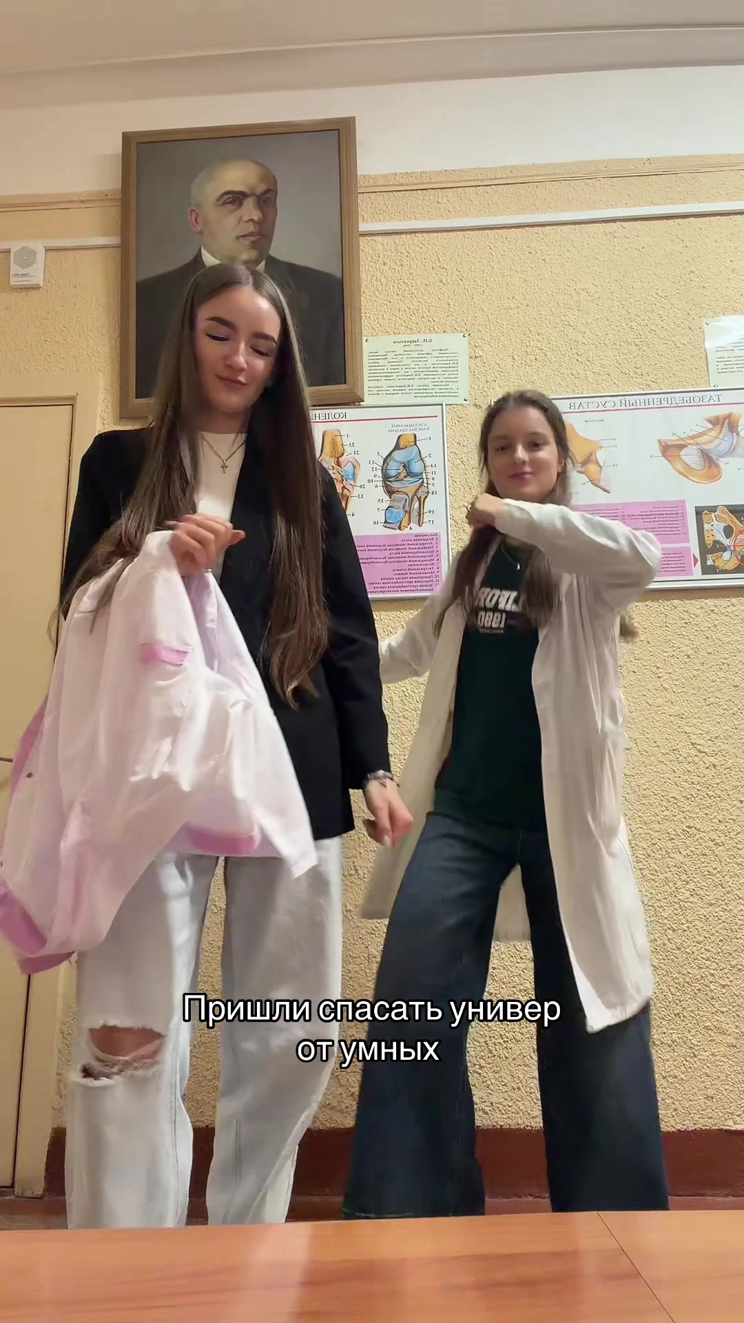 @_gyrik_