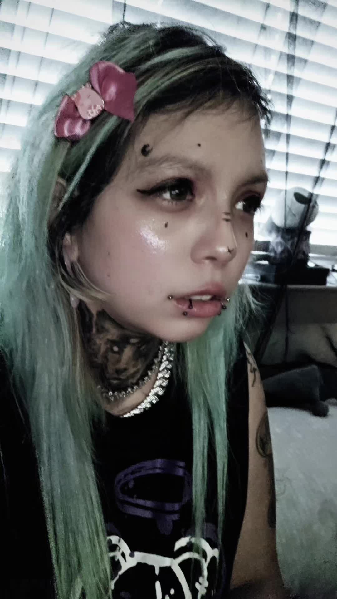 @BeezleRu
