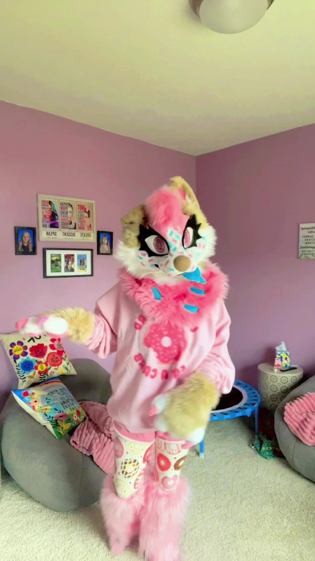 @Lottie The Dunkin Doggo