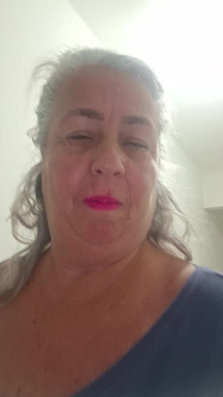 @regianebombonzinh