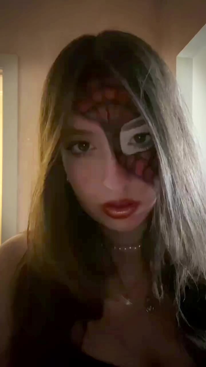@кица