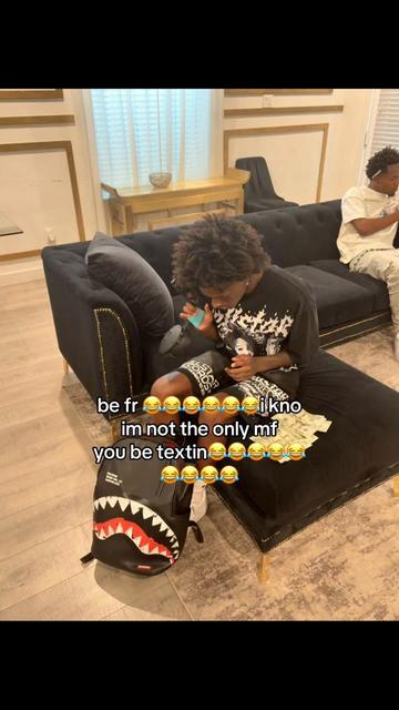 @⃟