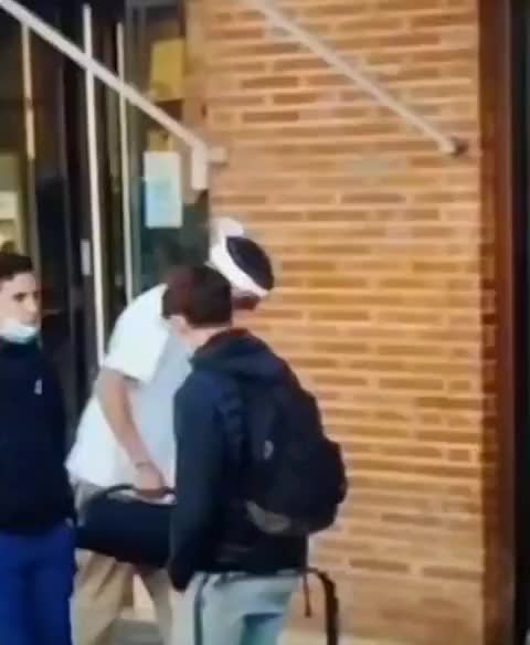 @Luís 🇨🇵🇵🇹