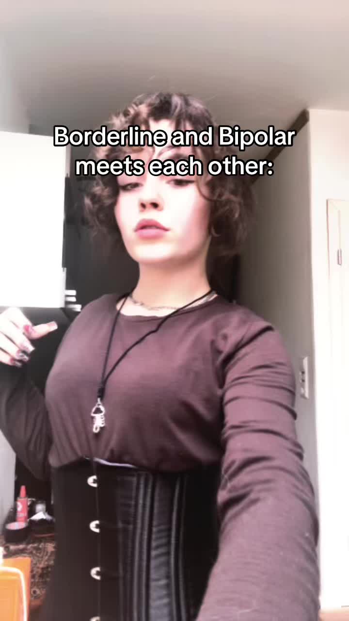 @elisavetmonica