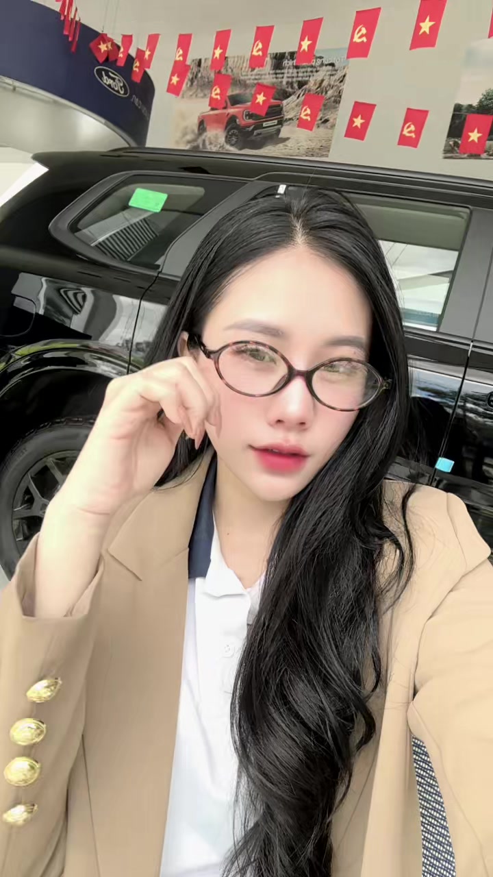 @Tuyết Ford 🩵