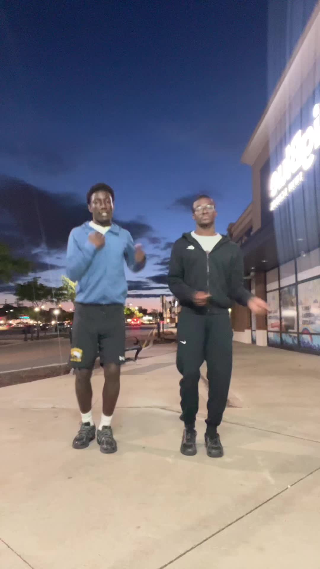 @J4🕺🏾.