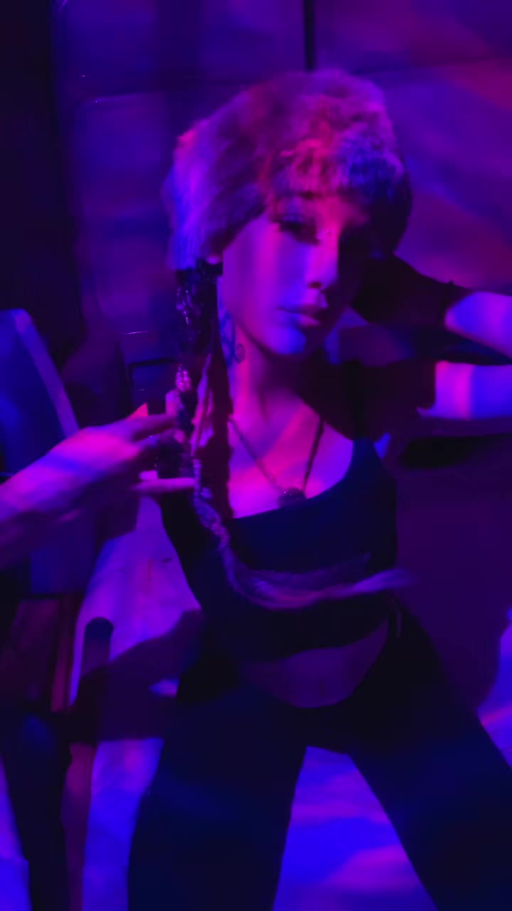 @𝐆𝐫𝐞𝐭𝐚 𝐓𝐫𝐢𝐥𝐥𝐢