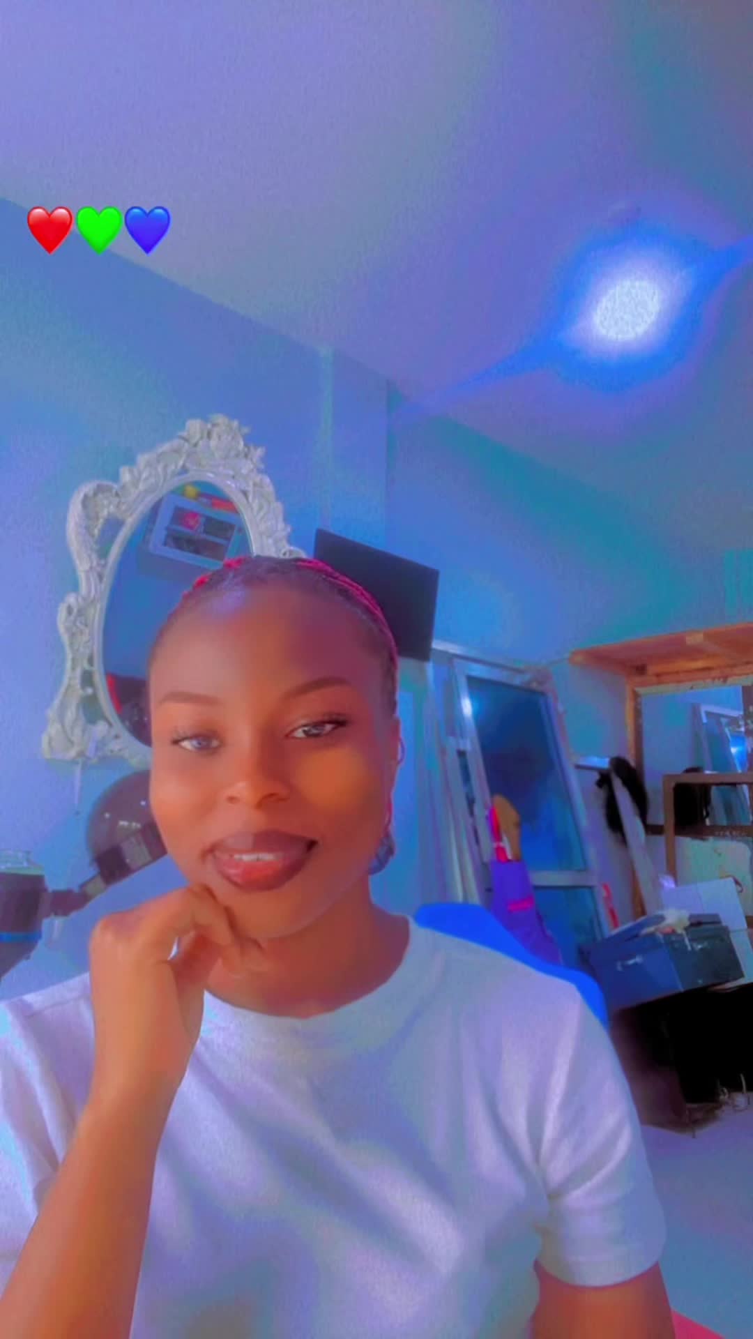 @Cesi beuty👄👄