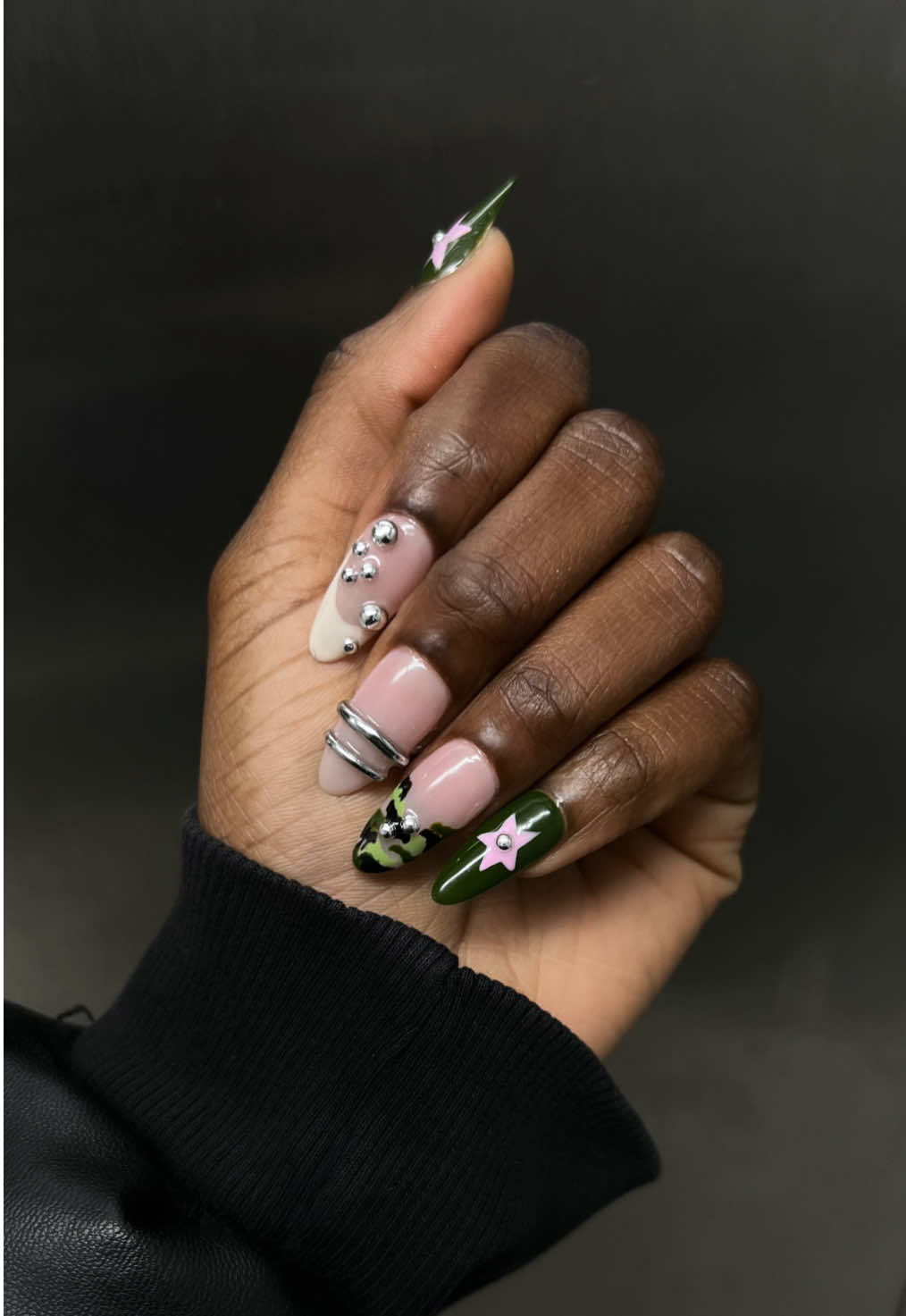 @MAYA J⭐️