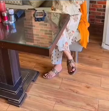 @Cute pathani