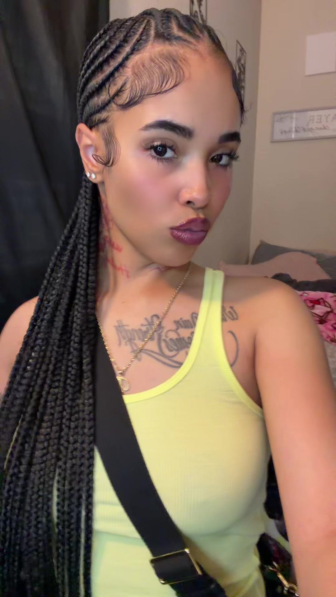 @0fficialkylahshanae