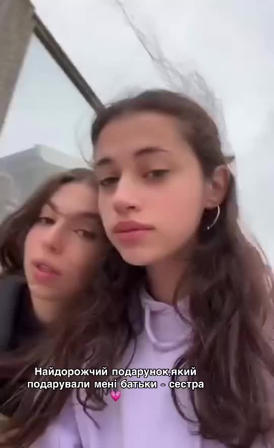 @komarvikusia