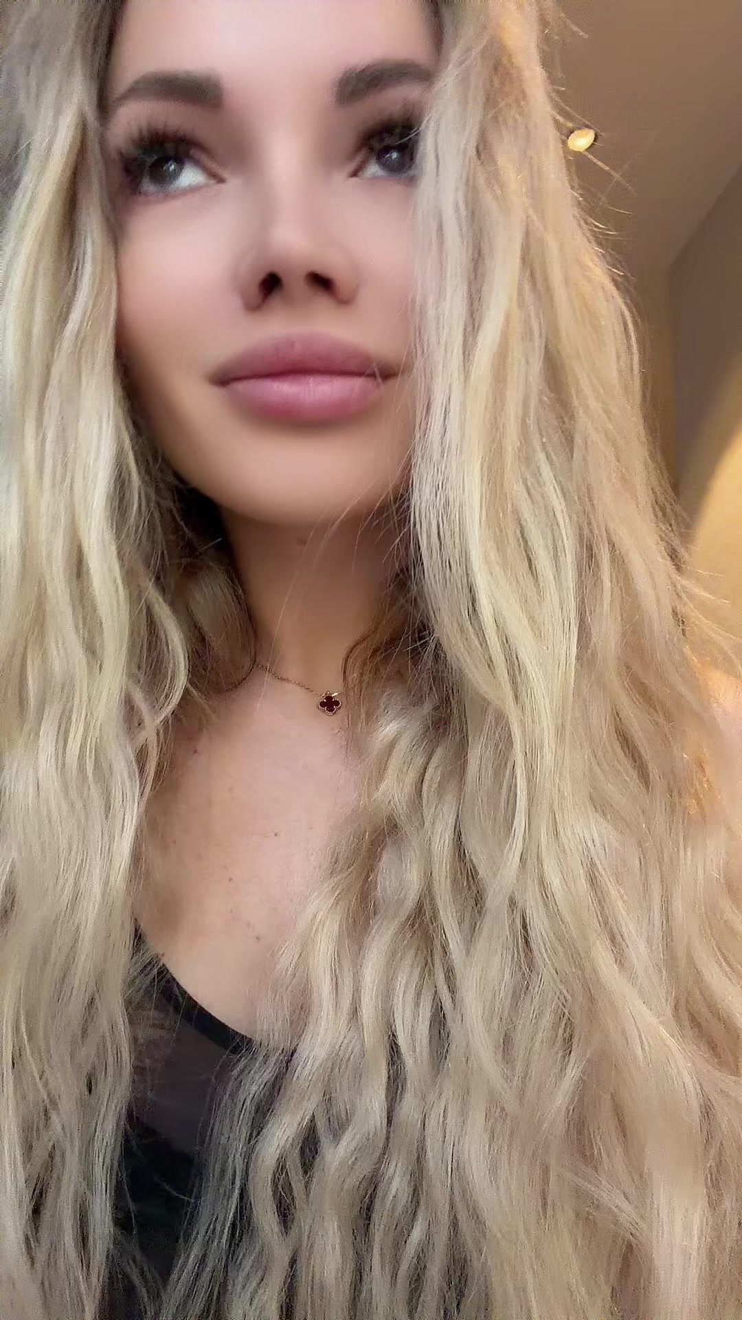 @Are_you_with_me2017