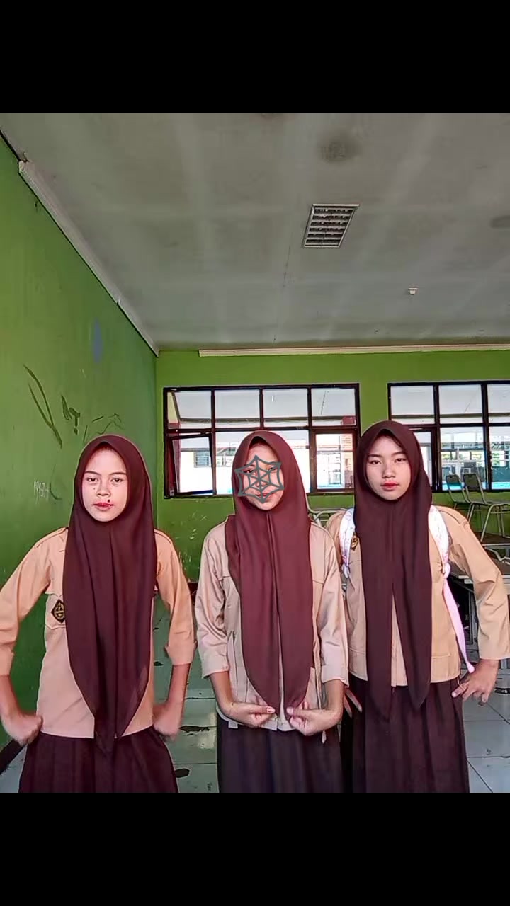 @briliii_🪼