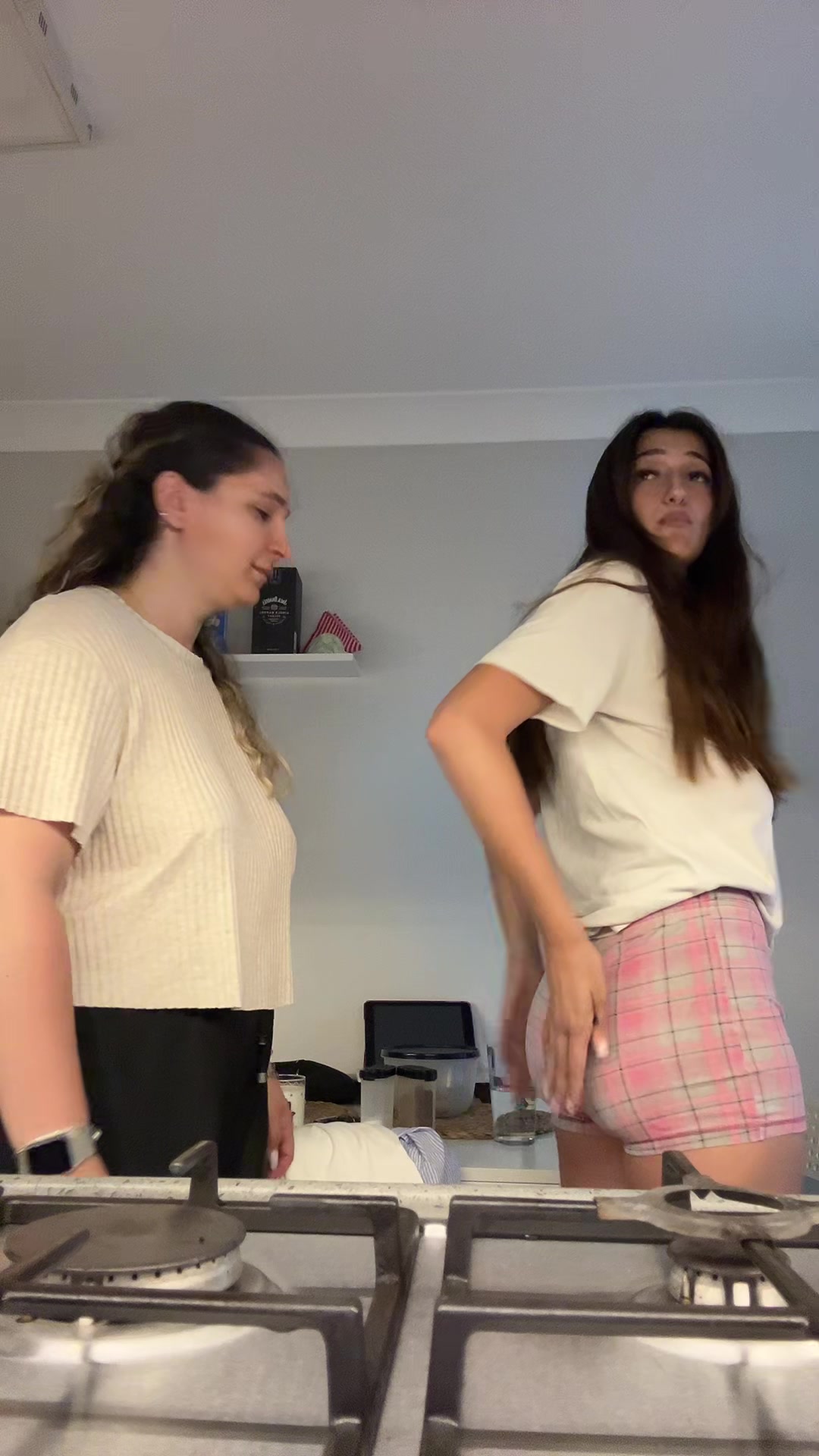 @H.