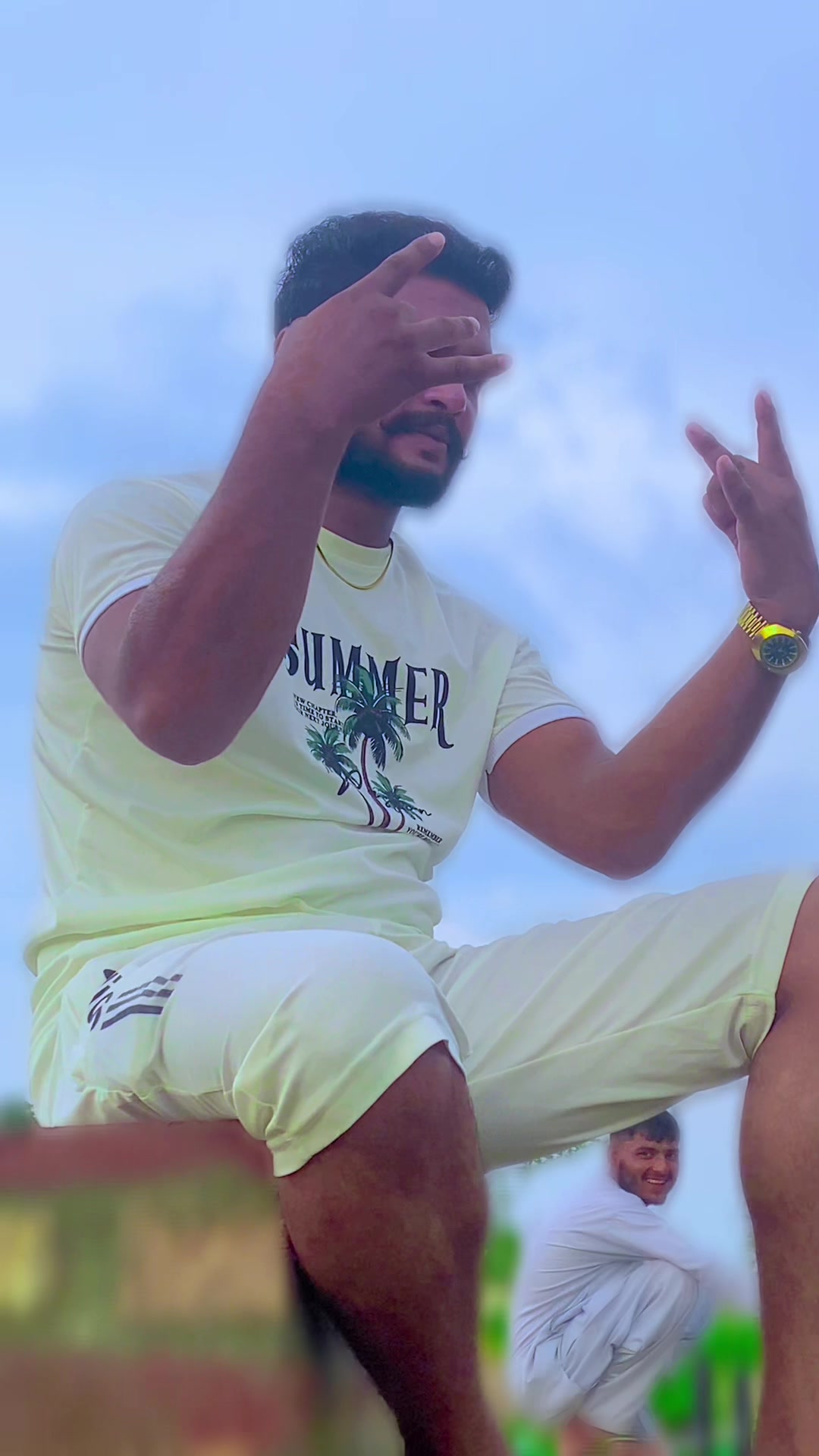 @✌️ 𝐌𝐫 𝐳𝐨𝐡𝐚𝐢𝐛✌️