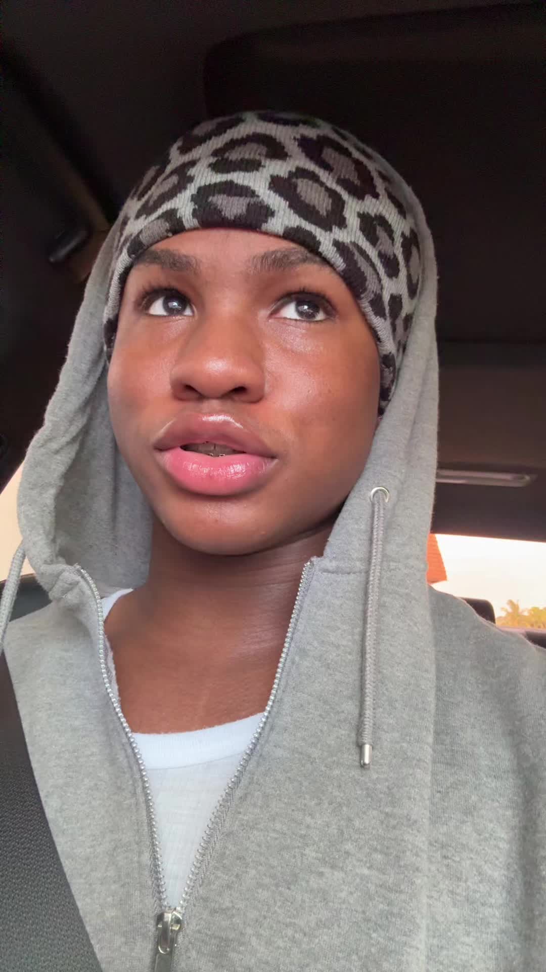 @RULONIAA