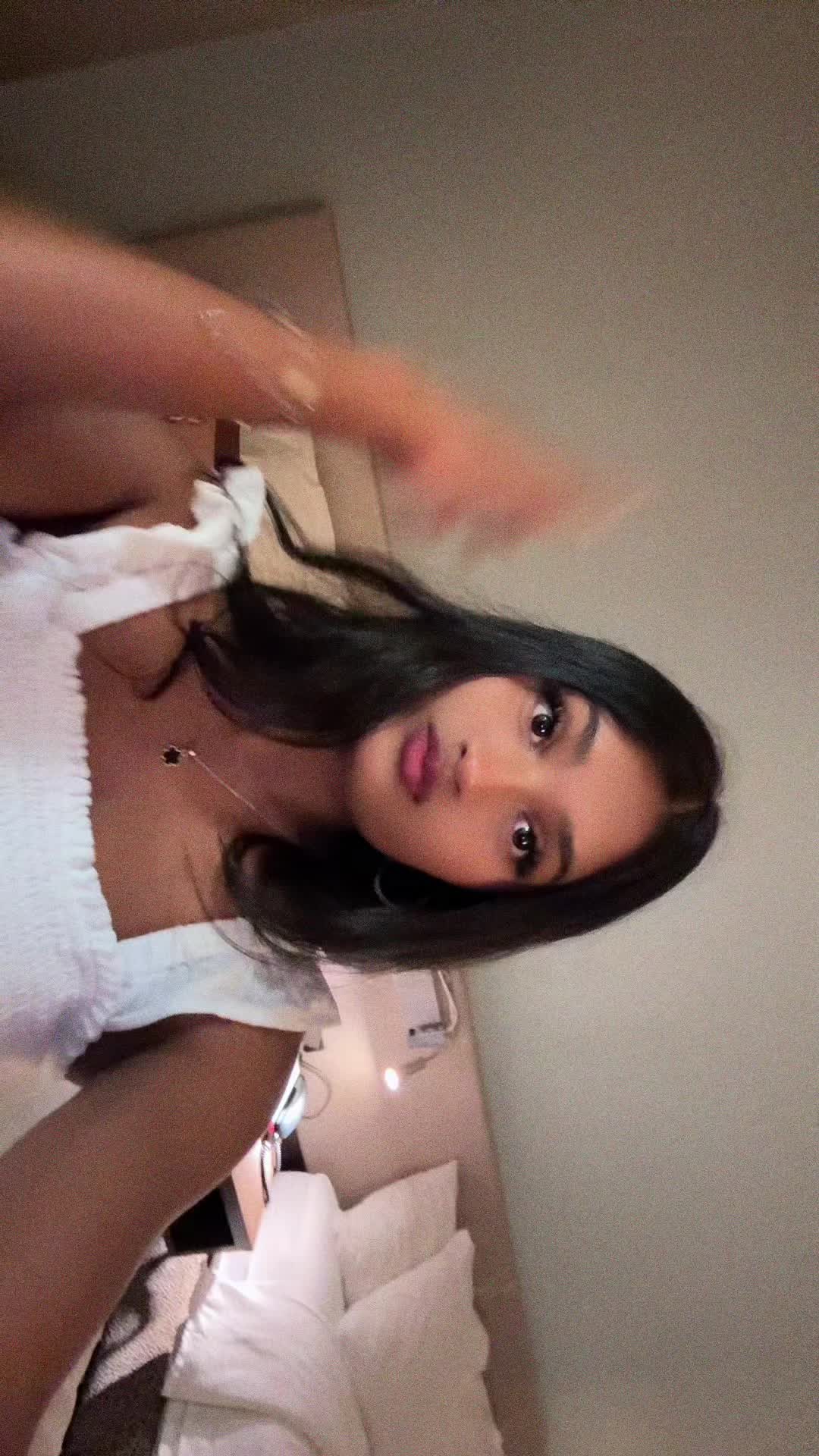 @️