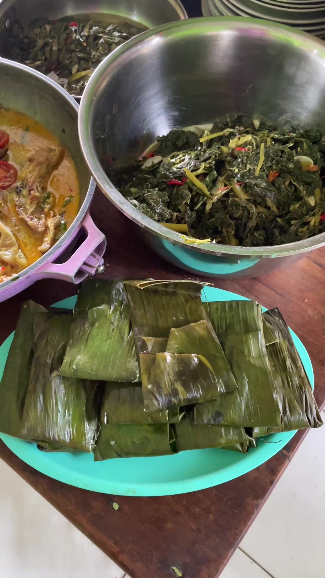 @warung nasi ibu iyam