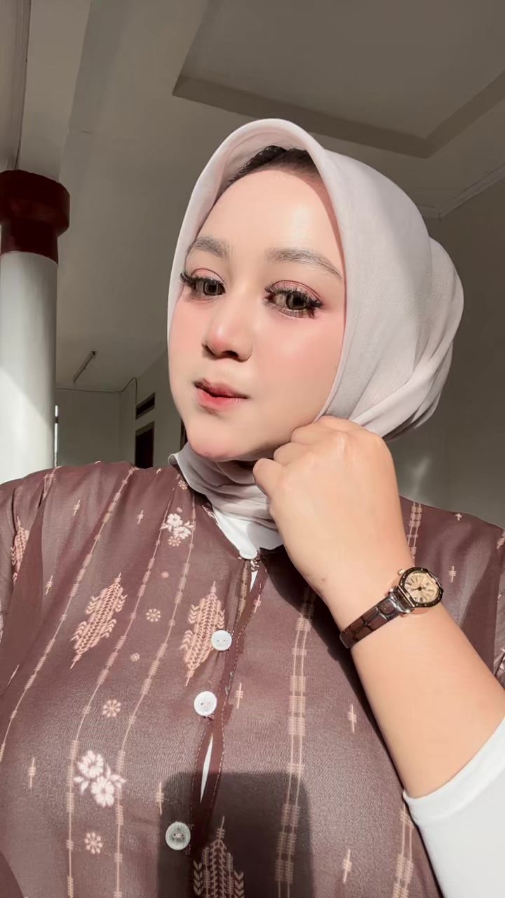 @nadiasaffitriii