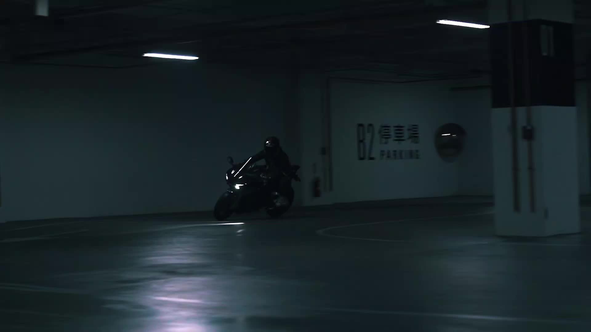 @Valentino🏍