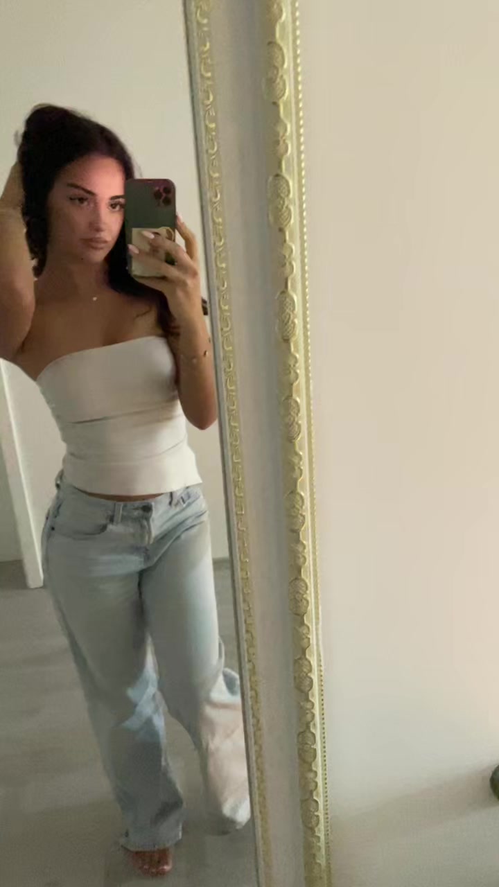 @Lorii