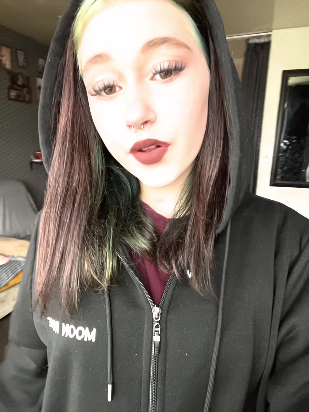 @Va❤