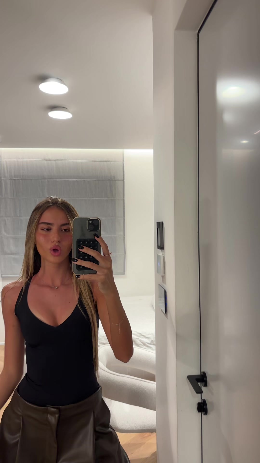 @MILA ZOARETZ