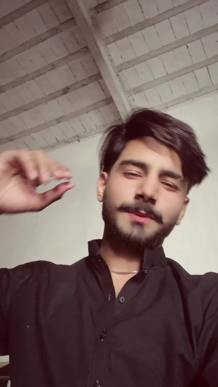 @𝗦𝗵𝗮𝗻𝗶 🚩