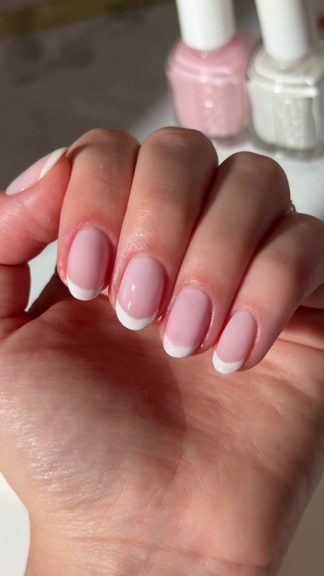 @essie