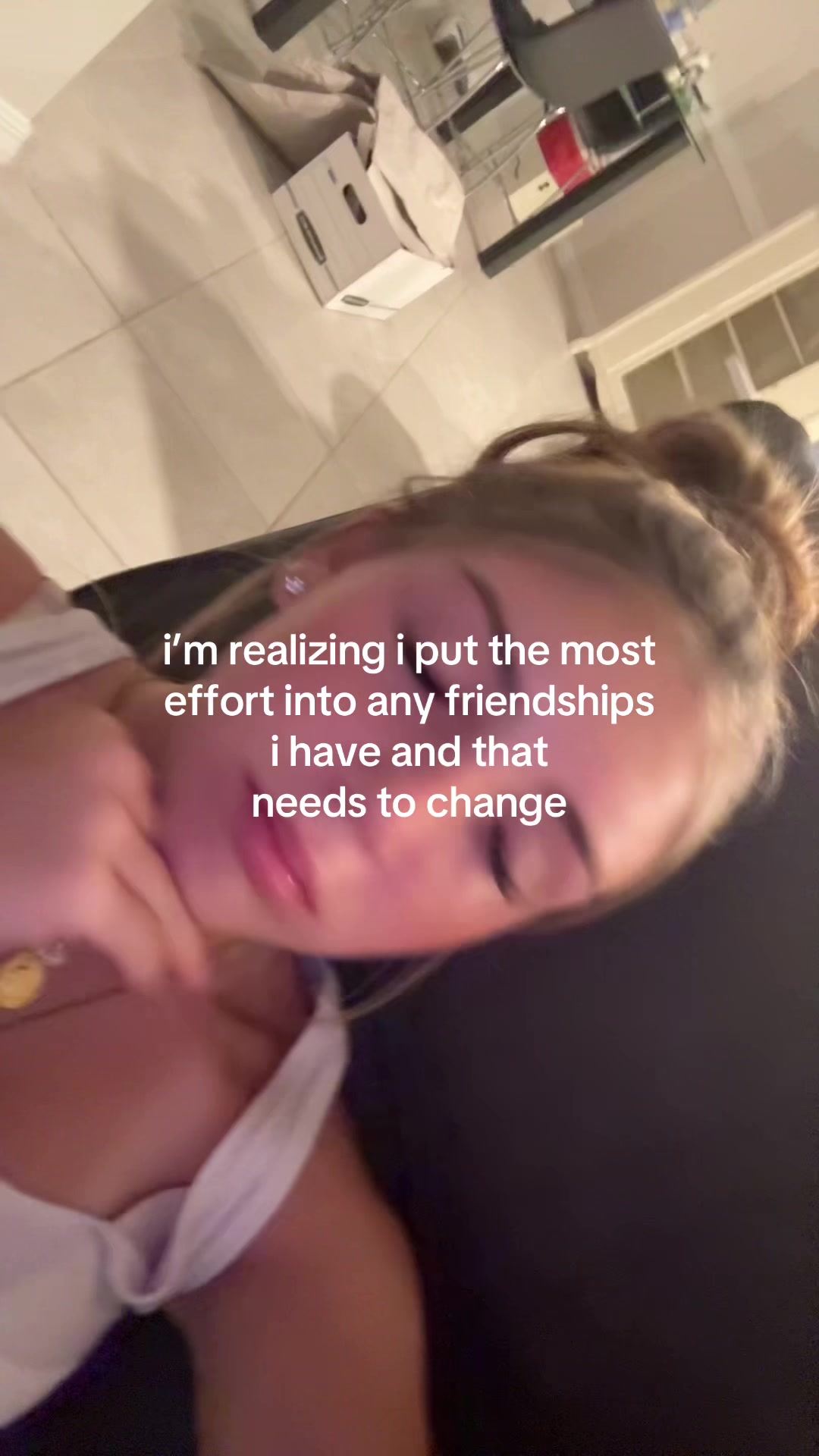 @???