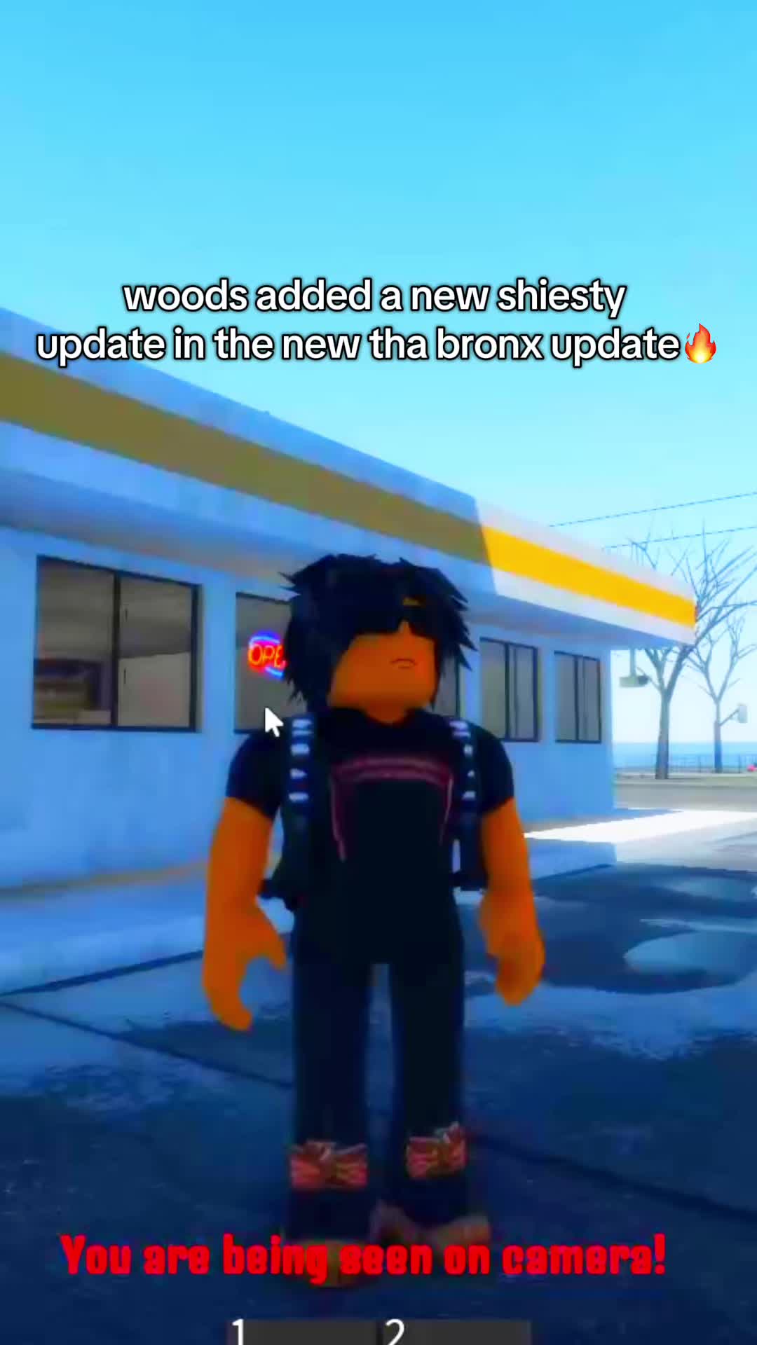 @⃟