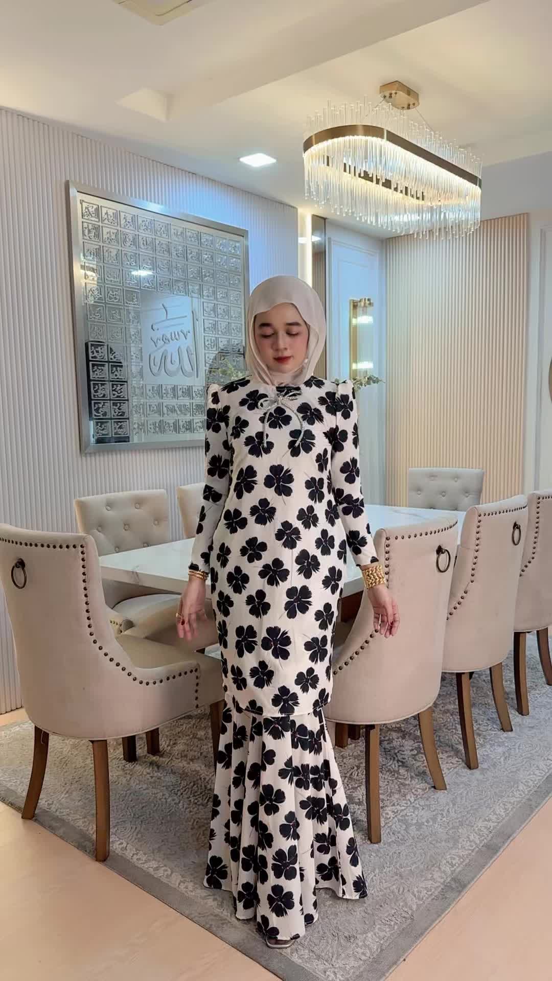 @Ayniezul D'Fashion