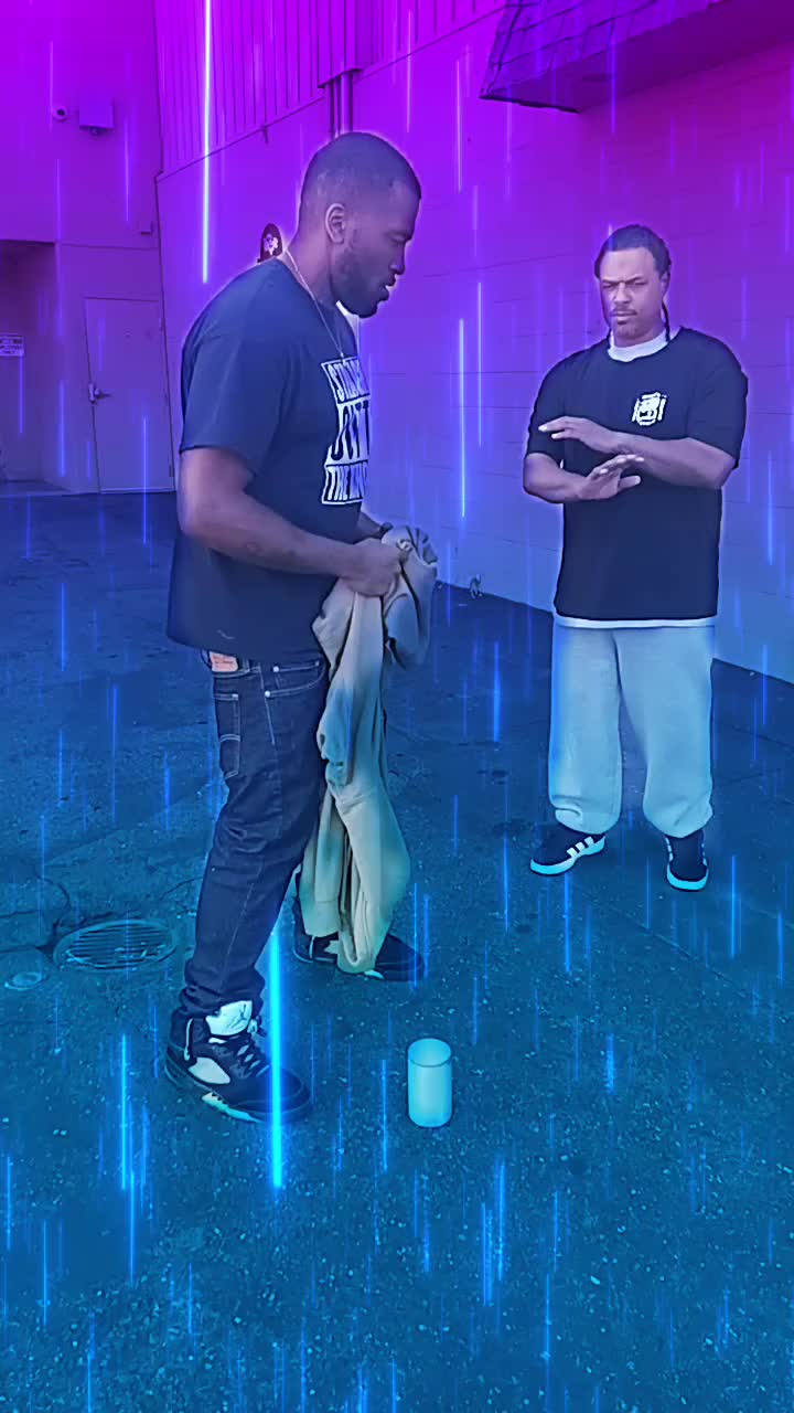 @cliftonw$