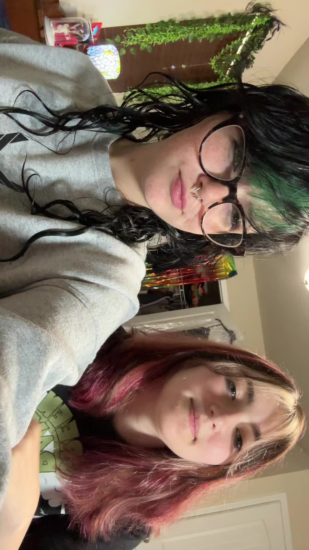 @Macy