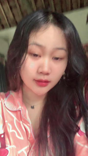 @velicyaa